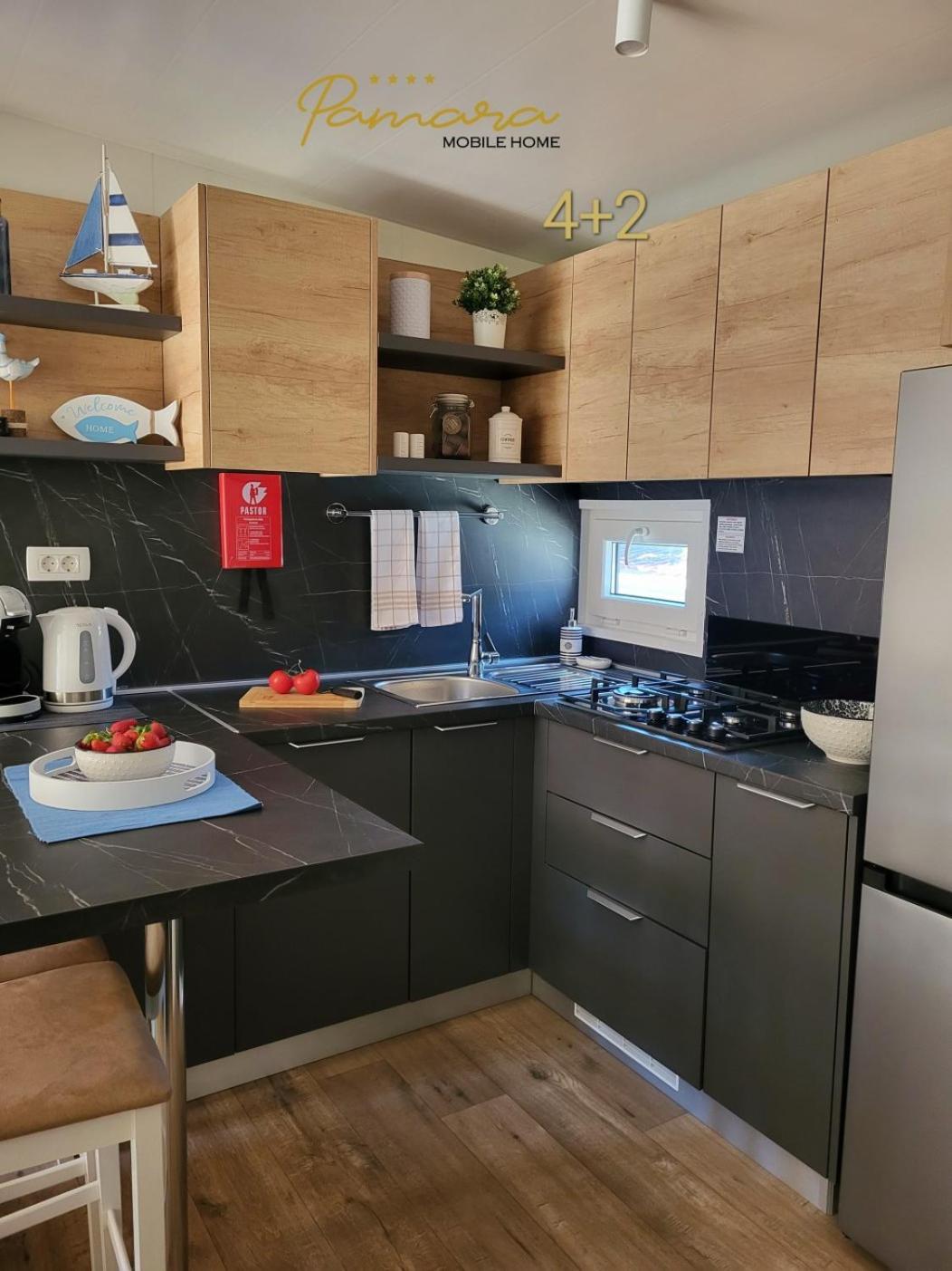 Pamara Mobile Home Biograd Na Moru Extérieur photo